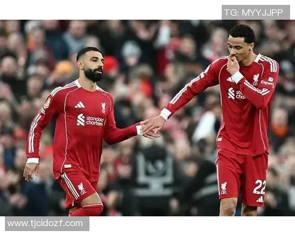 哈格里夫斯称姆伯莫技术能力被低估如同萨拉赫般出色