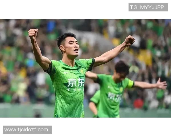 王子铭在国安基地自主训练寻求提升出场机会的决心与努力