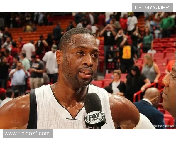 爵士训练营热闹非凡德隆韦德携手出镜贝利乐福同场助阵