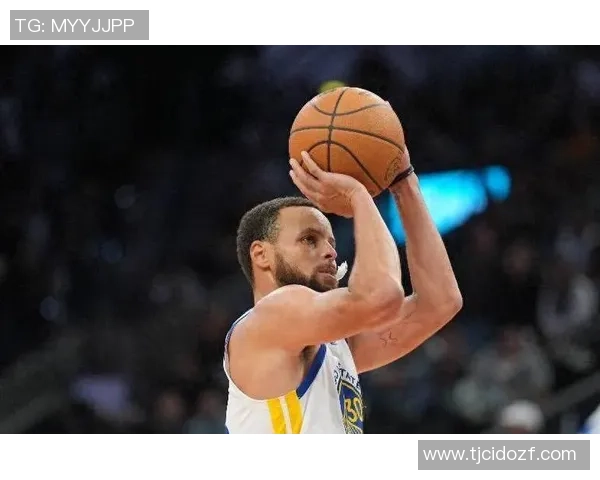 库里回顾球队状态称我们在过去几周展现了努力与竞争力的精神