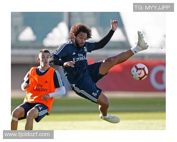 罗德里与胡桑诺夫伤愈归队积极恢复训练备战新赛季