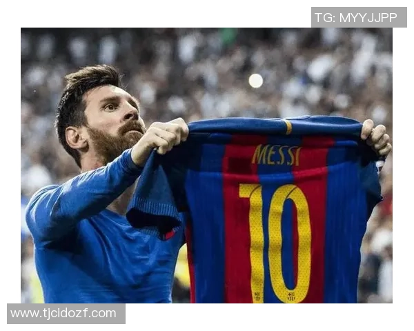 费利佩倾心梅西回忆：为看巴萨比赛我宁愿推迟晚餐时间