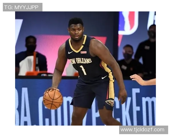 戈贝尔半场表现抢眼11分8板3助助力球队领先鹈鹕