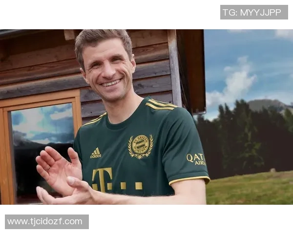 拜仁新赛季啤酒节球衣配色曝光深棕灰底搭配深绿与金色元素