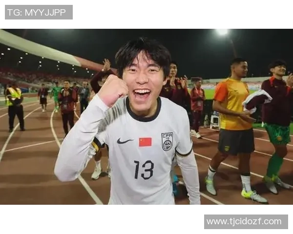 胡荷韬低射险些破门大迫敬介扑救失误几乎自摆乌龙