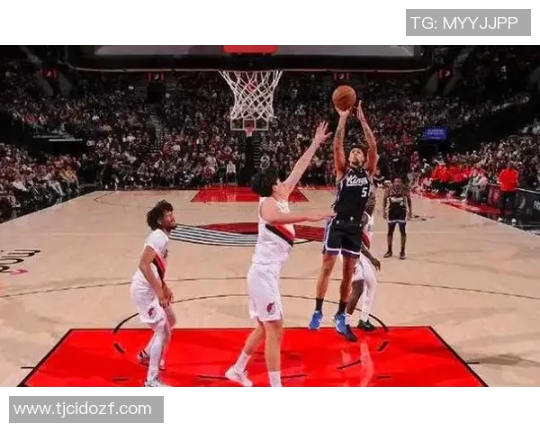 蒂米盛赞杨瀚森在G联赛的出色表现并分享二人场上沟通的精彩瞬间